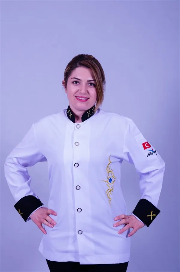 Bayan beyaz şef ceketi ve kep — İLKETEKS