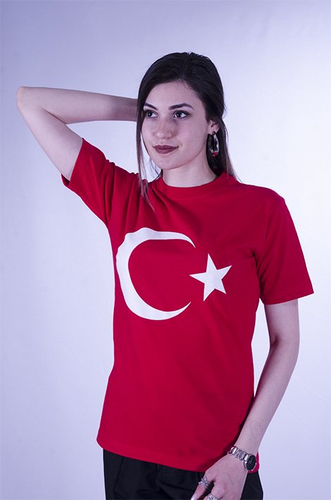 Atatürk & Bayrak Tişörtü modeli 13 — İLKETEKS toptan imalat ve siparişe özel üretim