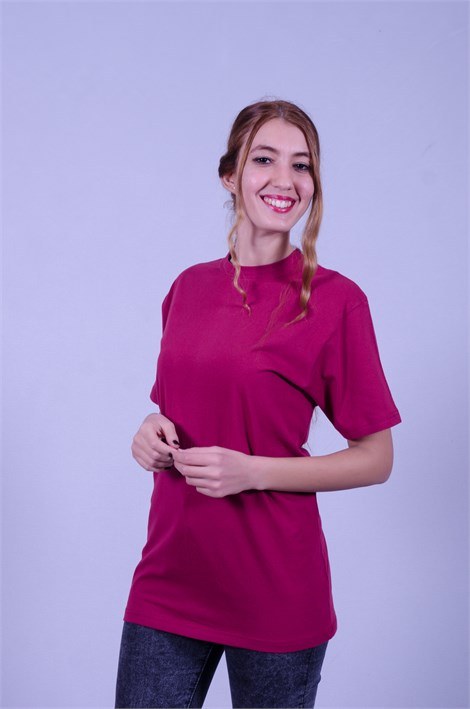Düz fuşya promosyon tişört; %100 penye pamuk, yuvarlak yaka kısa kol, logo baskı ve nakışa uygun. MOQ 10, S-4XL.